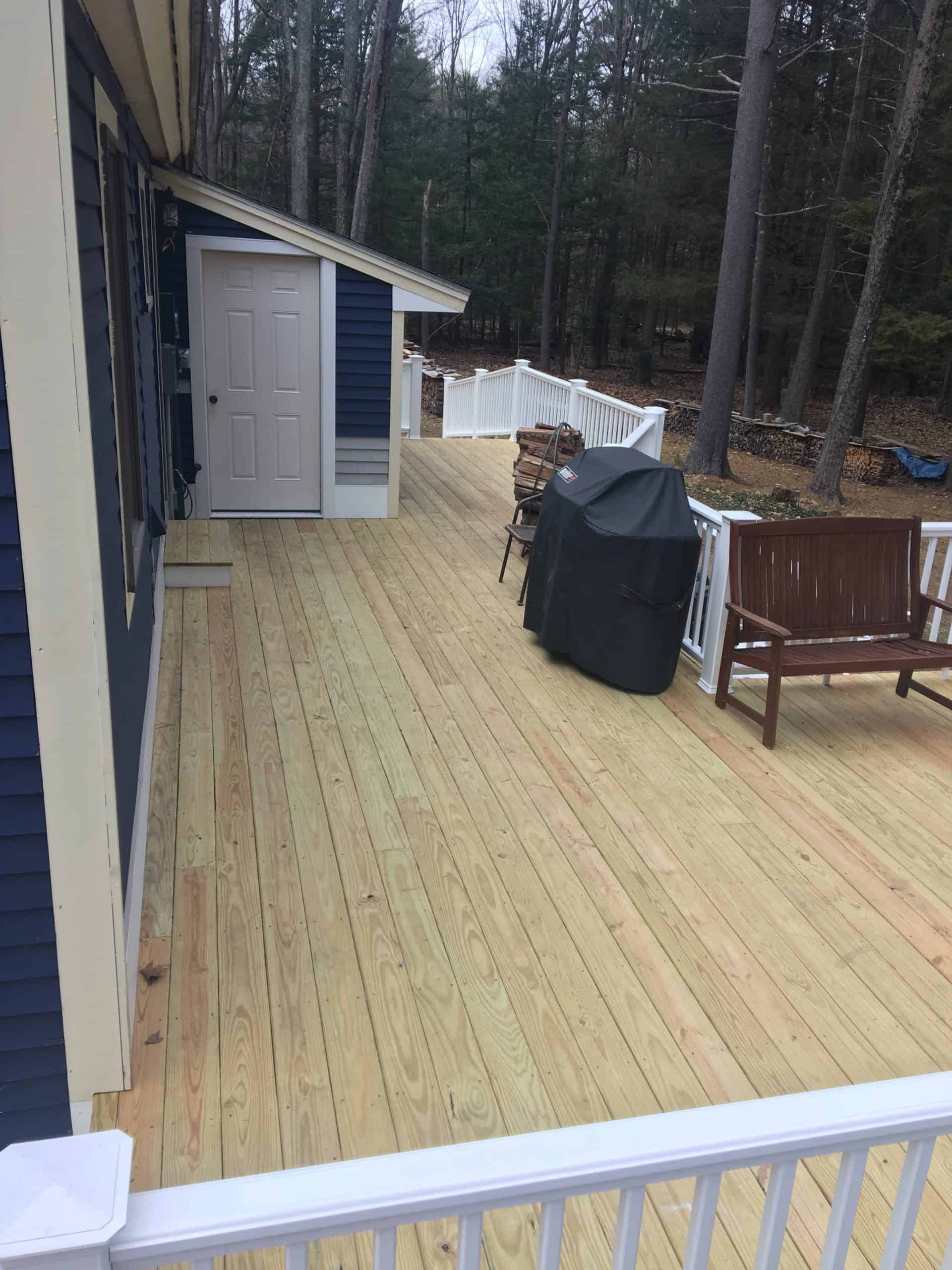 Pressure Treated Deck with Composite Railing (4)
